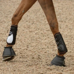 EquiFit Essential Bell Boot 16 EquiFit Essential Bell Boot -Weatherbeeta Shop 11269 EquiFit Essential.Bell .Boot Fleece.Rolled2