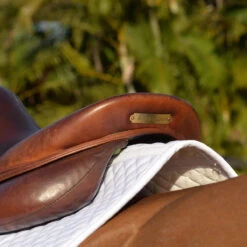 Equifit Essential Square Pad 15 Equifit Essential Square Pad -Weatherbeeta Shop 41207 EquiFit Essential.Square.Pad White4