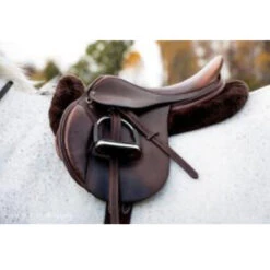 ThinLine Full Sheepskin Trifecta Half Pad 19 ThinLine Full Sheepskin Trifecta Half Pad -Weatherbeeta Shop 7416 trifecta.half .pad .w.sheepskin.rolls db on.horse 2