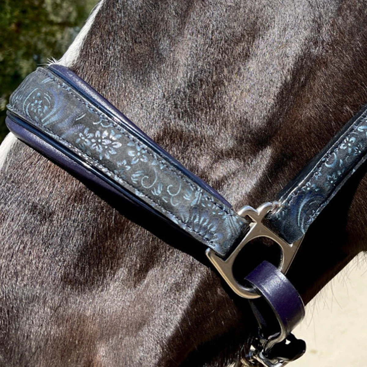 Halter Ego Munich Navy Leather Halter 4 Halter Ego Munich Navy Leather Halter - Image 2