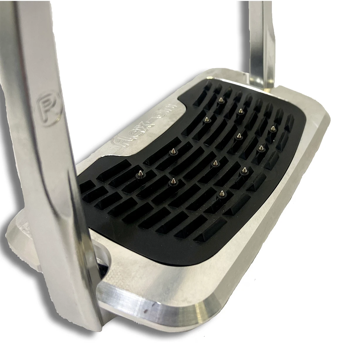 Flex-On Hunter Stirrup Irons 4 Flex-On Hunter Stirrup Irons - Image 2